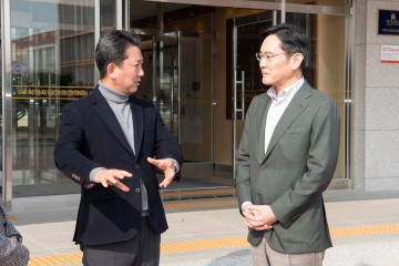 김장호 구미시장, 삼성전자 이재용 회장 극적 만남