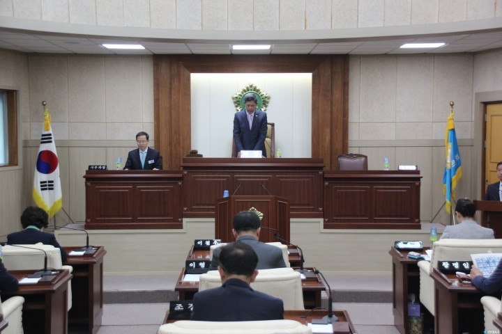 예천군의회, 제194회 임시회 개회