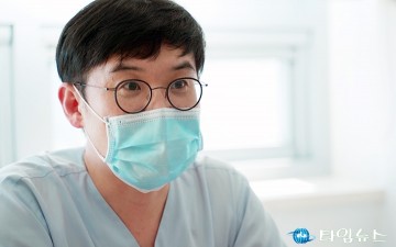 유성선치과병원 구강악안면외과 윤선웅 부장, 임플란트 수술 10,000례 돌파