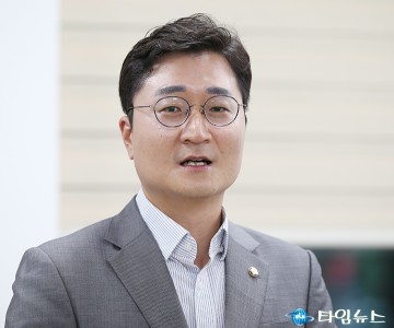 “대전 0시 축제, 전면 재검토해야”…장철민 의원, 대전시장 도전 사실상 시사