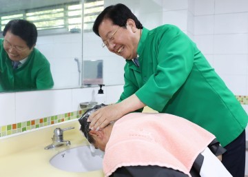 장종태 서구청장, 서구 소망이용봉사단과 함께 봉사 활동 펼쳐!