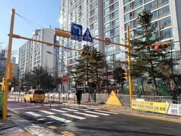 고양시 어린이 교통안전을 위한 노란신호등 102개소 교체